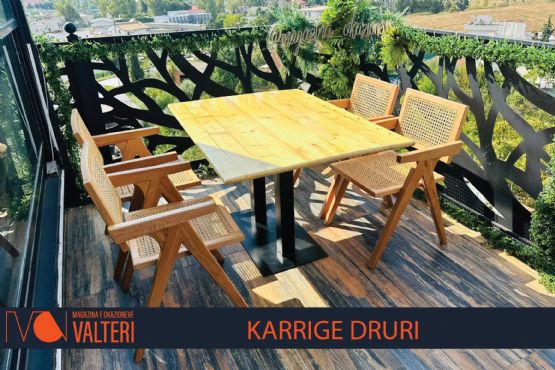 Karrige Druri, karrige druri te perdorura, Karrige ne shitje, Karrige te lira, Karrige te perdorura per zyra,  Karrige te perdorura per lokale, Karrige druri me cope te perdorura, karrige me shumice, karrige me pakice