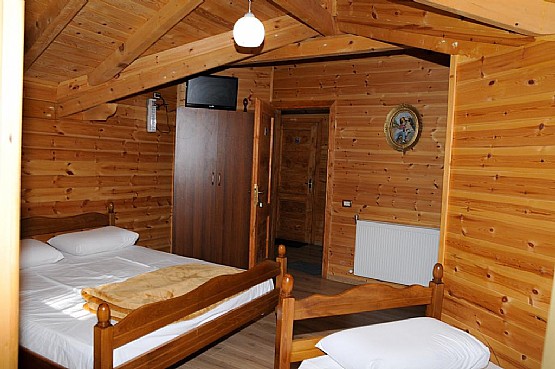 Guest house Vila Pepaj Razem, Agroturizmi Vila Pepaj Razem, guest house Malesie e Madhe Shkoder Razem Everything You Need to Know Before You Go 2024, It's pretty cheap, Communicating is easy